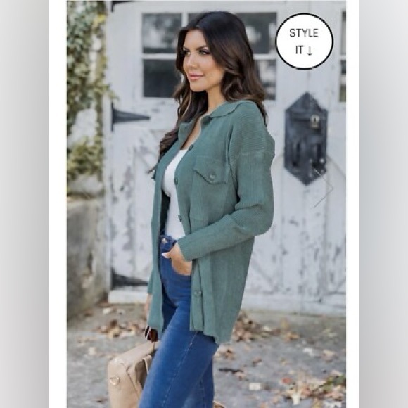 NWT Ribbed Shacket - Picture 3 of 4